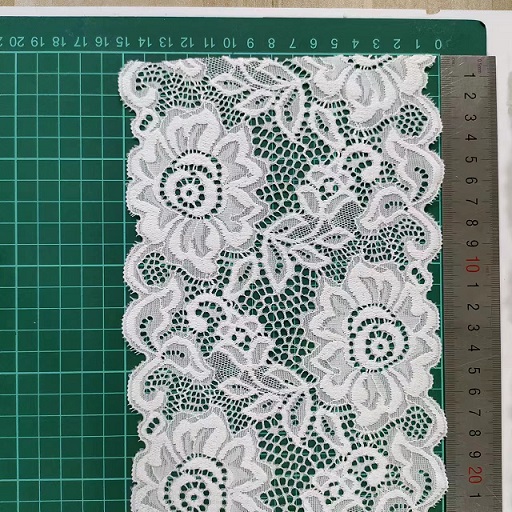 স্ট্রেচ লেইস এবং নন-স্ট্রেচ লেসের শ্রেণিবিন্যাস কী?