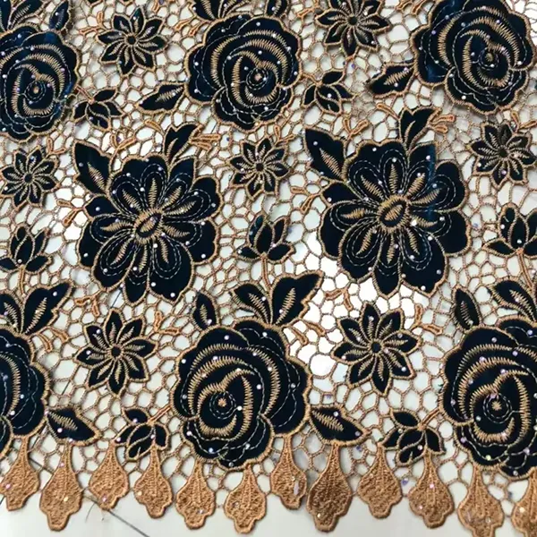 Wholesale Luxury Velvet Guipure Lace Middle East Velvet Lace Fabric Fashion High Quality Velvet Lace