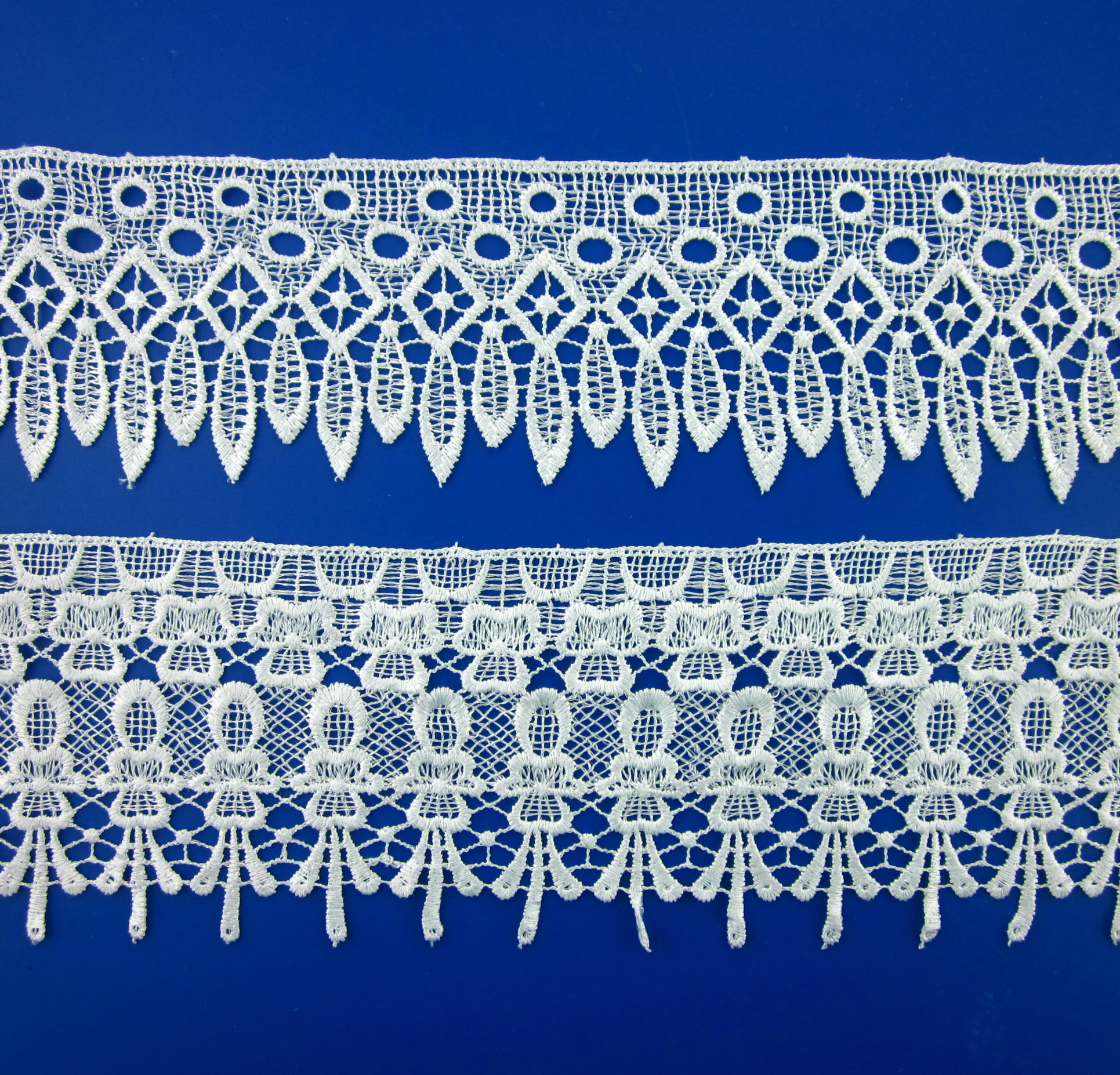 New Arrival Decorative Clothing Sewing Beautiful Braided Sequined Pearl Beaded Lace Trims