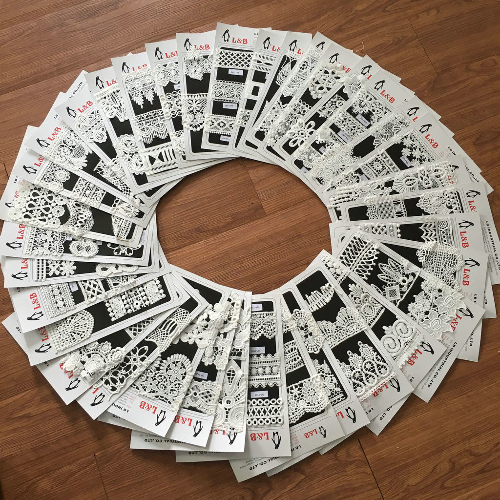 New Arrival Decorative Clothing Sewing Beautiful Braided Sequined Pearl Beaded Lace Trims