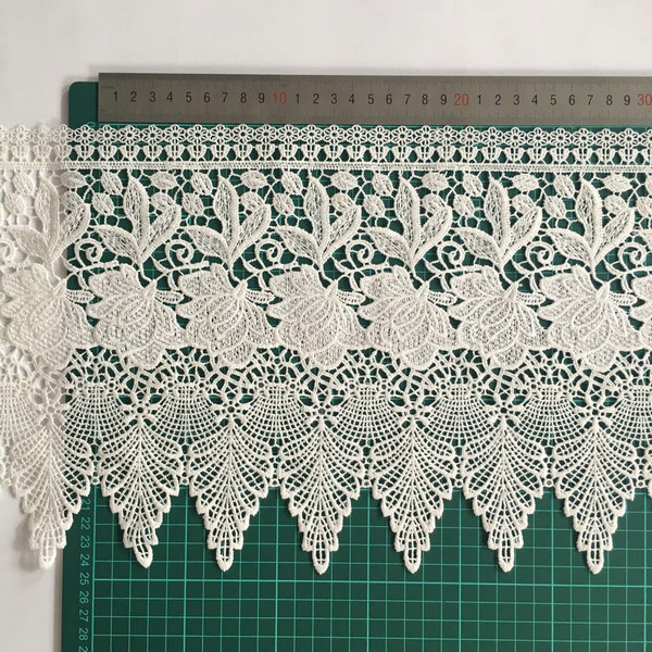 New Arrival Decorative Clothing Sewing Beautiful Braided Sequined Pearl Beaded Lace Trims